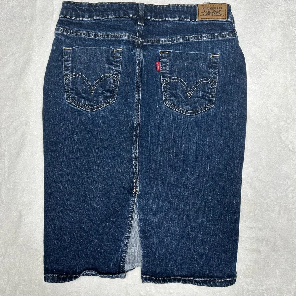 Levi's Dark Blue Denim Pencil Skirt - Picture 2 of 6
